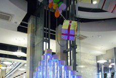 Пузырьковые колонны в торговом центре