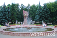 Запущен цветомузыкальный фонтан в г.Тверь