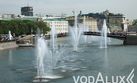 Плавающий фонтан на Водоотводном канале Москвы