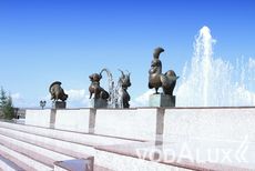 Цветодинамический фонтан в г.Кызыл
