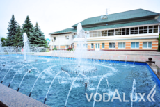 Цветодинамический фонтан на территории санатория в Альтемьевске