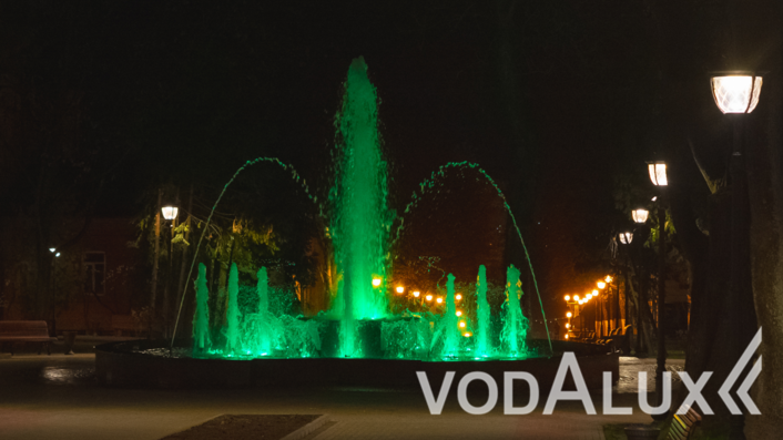 Цветодинамический фонтан на площади Карла Маркса в Брянске