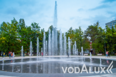 Строительство пешеходного цветомузыкального фонтана в центральном парке Новосибирска